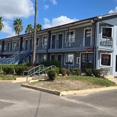 Deluxe Inn Airport McAllen Buitenkant foto